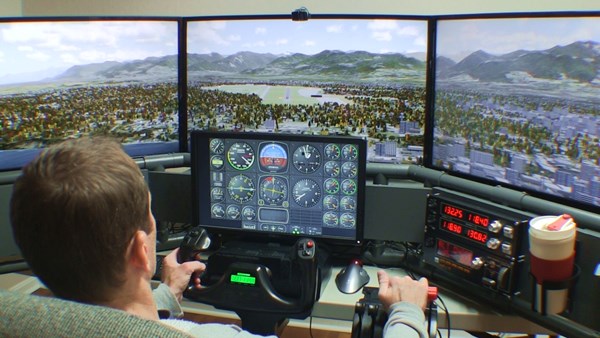 DIY Deluxe Desktop Flight Sim flight simulator for private pilot license